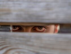 Assessing True Character: Signs People Can’t Hide