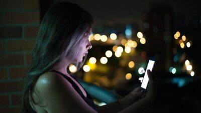 Why Hyper-Connected Gen Z Feels So Lonely Online — Featured image