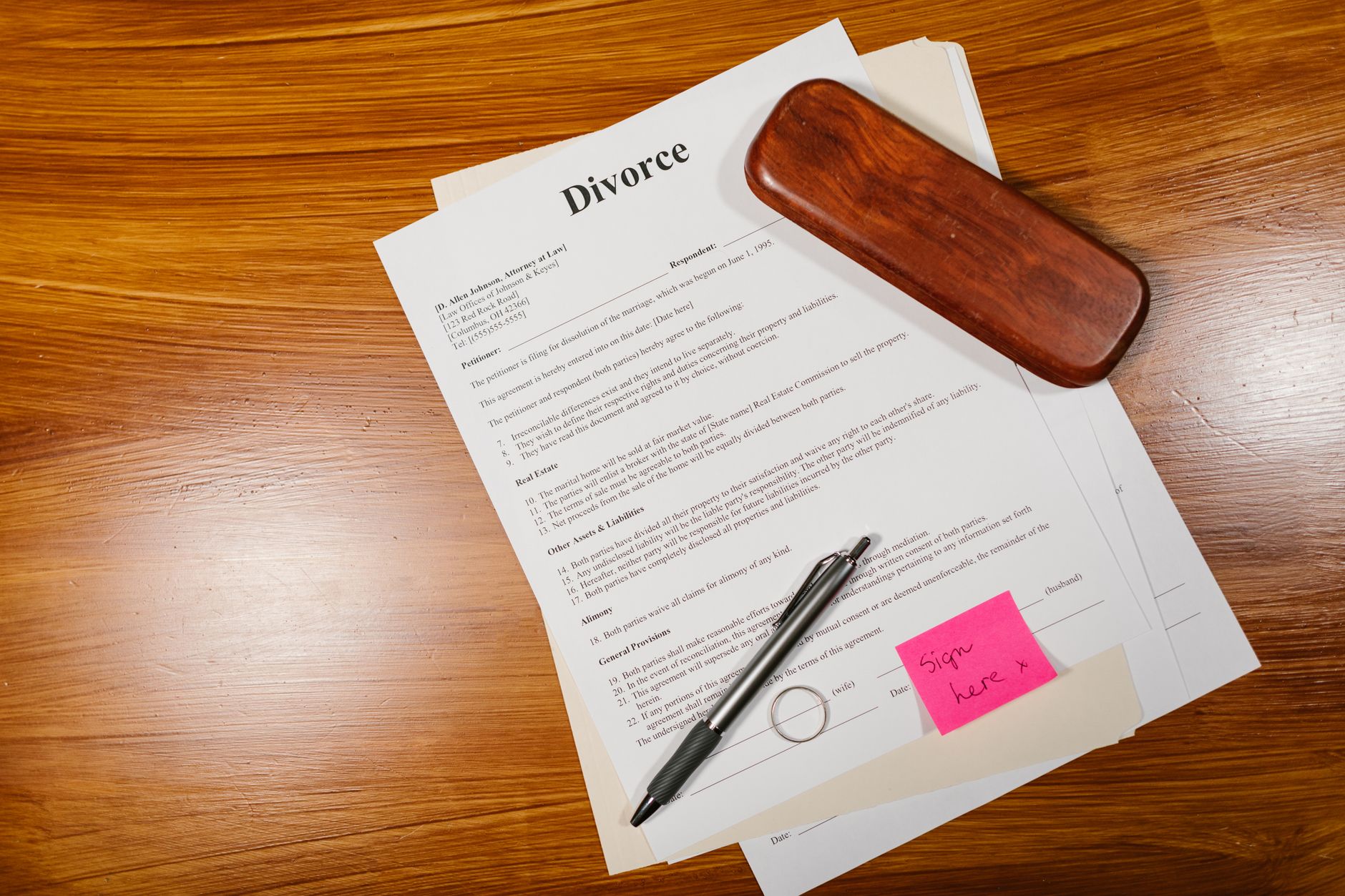 Illustration of Quiet Divorce Signs: Is Your Marriage Quietly Ending?