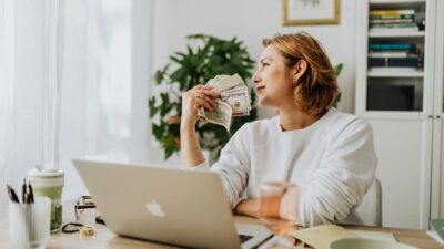 Side Hustles That Pay Well Without Hurting Your Retirement