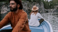 Signs He’s Pulling Away: Breakup Warning Signs to Know