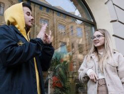 Signs Your Friend Likes You: Subtle Clues to Notice