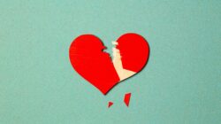 Signs You’re Chasing Someone Who Isn’t Interested in You