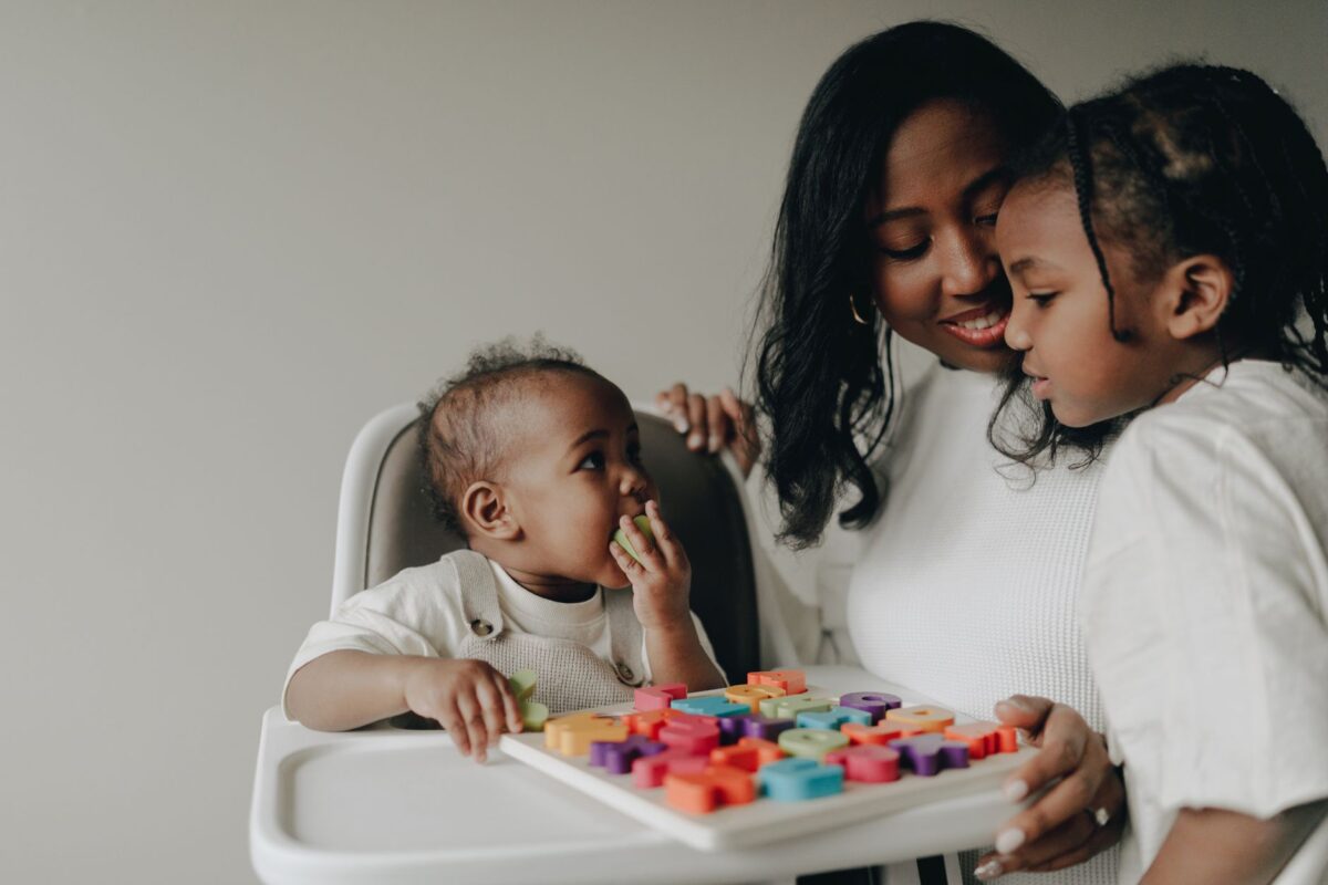 child development illustration for Smart Parenting: The Surprising Benefits of Risky Play