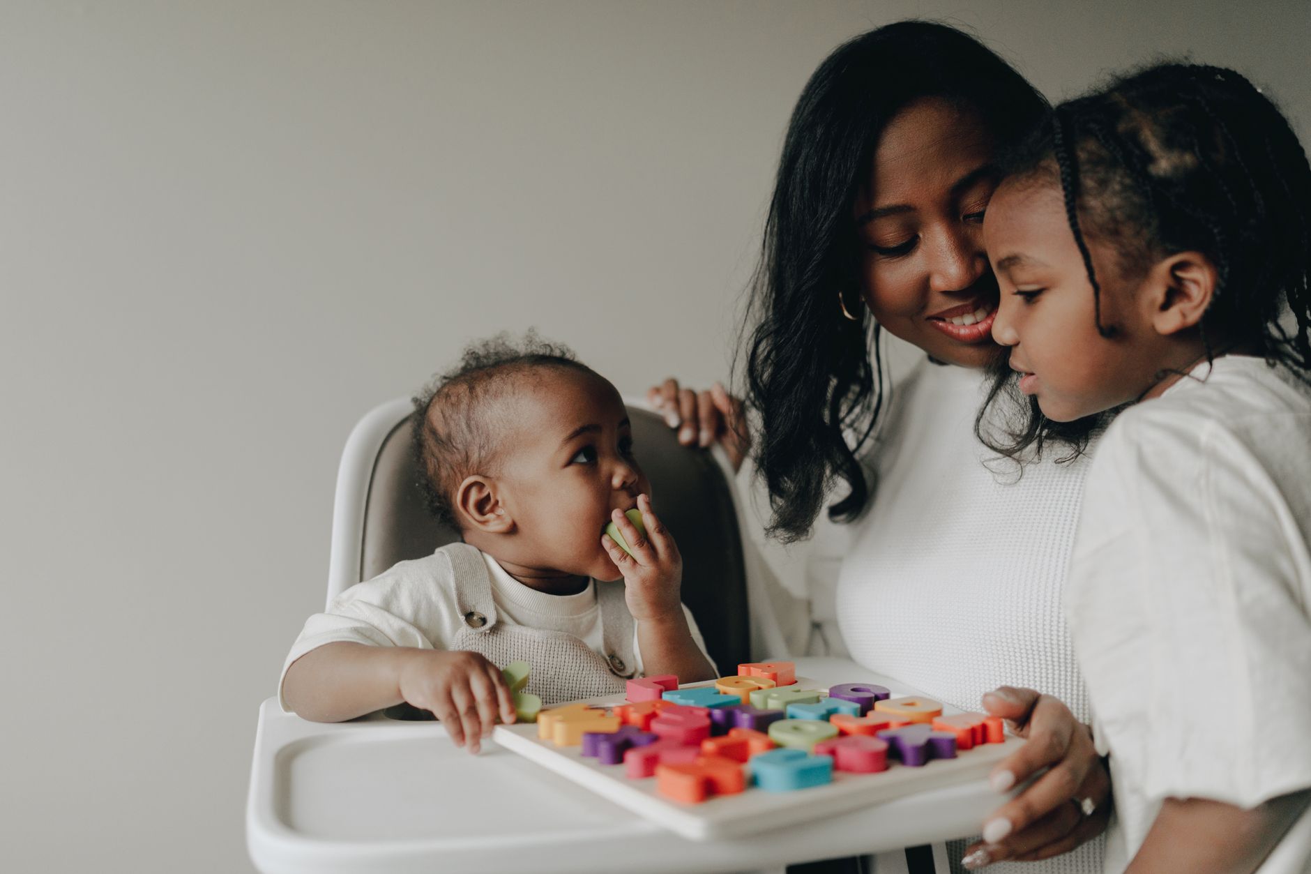 child development illustration for Smart Parenting: The Surprising Benefits of Risky Play