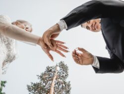 Spot these signs of emotional detachment in marriage now