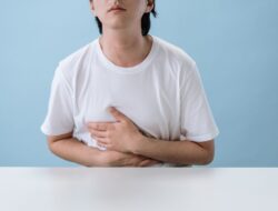 Stomach Cancer Symptoms You Might Be Brushing Off Right Now