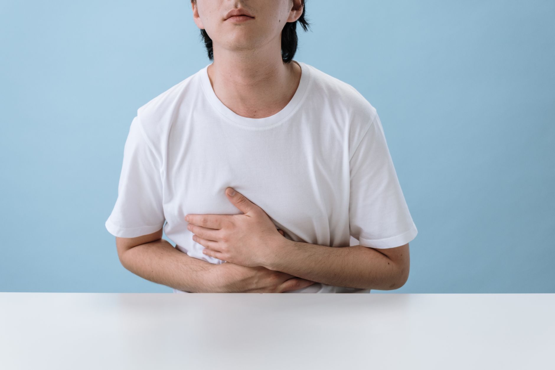 Illustration of Stomach Cancer Symptoms You Might Be Brushing Off Right Now