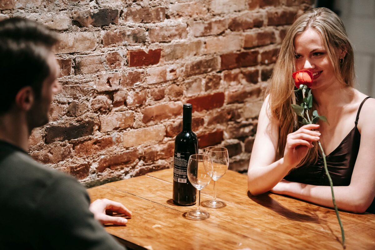 flirting tips illustration for Stop Flirting Mistakes: Expert Dating Tips That Work