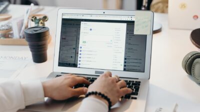 Stop Using Dear Sir: Try These Professional Email Greetings!