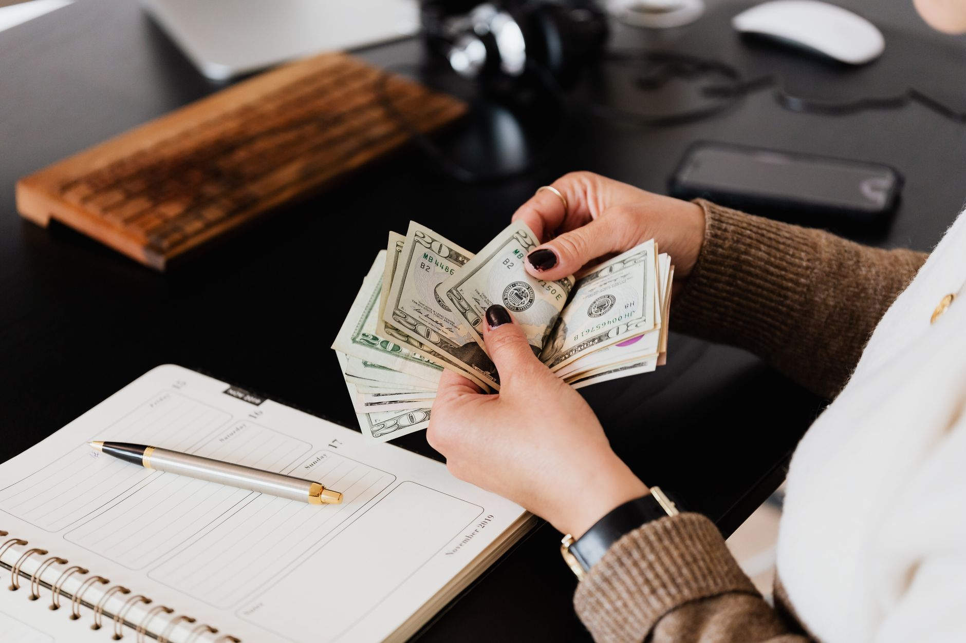 Illustration of Stuck living paycheck to paycheck? Try these budgeting tips!