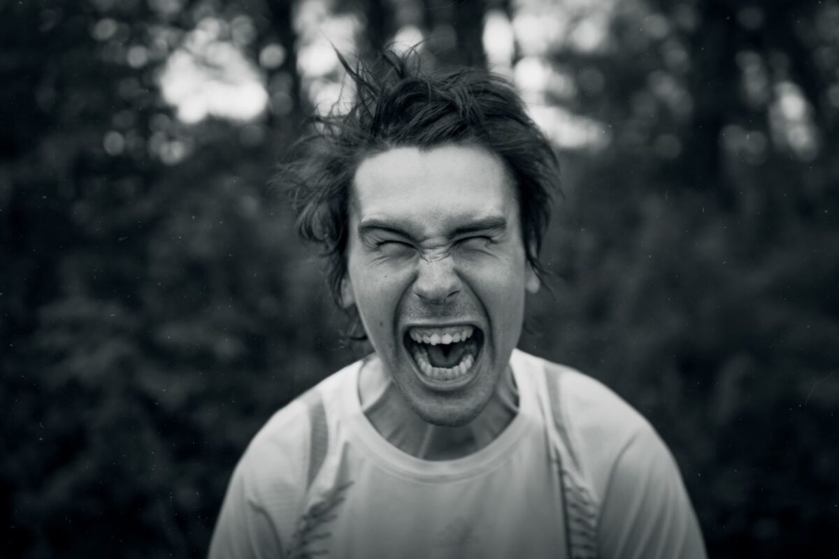 Subtle Signs Men Show When They Feel Deeply, Without Words