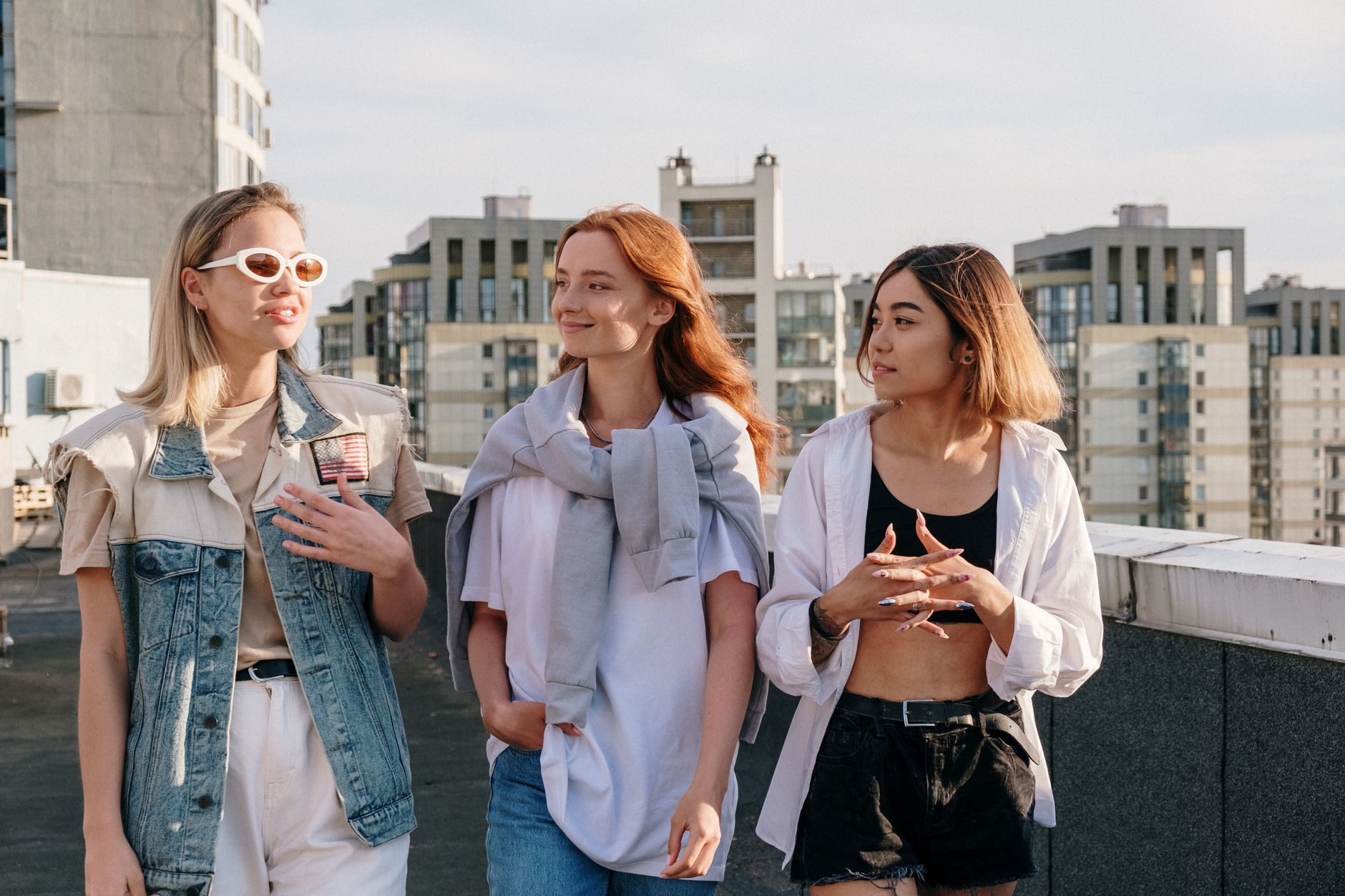 Illustration of The Quiet Signs of a Toxic Female Friendship You Miss