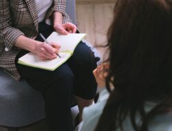 Therapy Speak Is Hurting Your Friendships: Here’s How