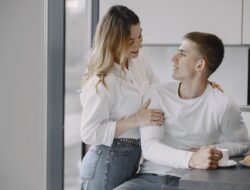 What Men Notice in Women: Ideal Partner Qualities