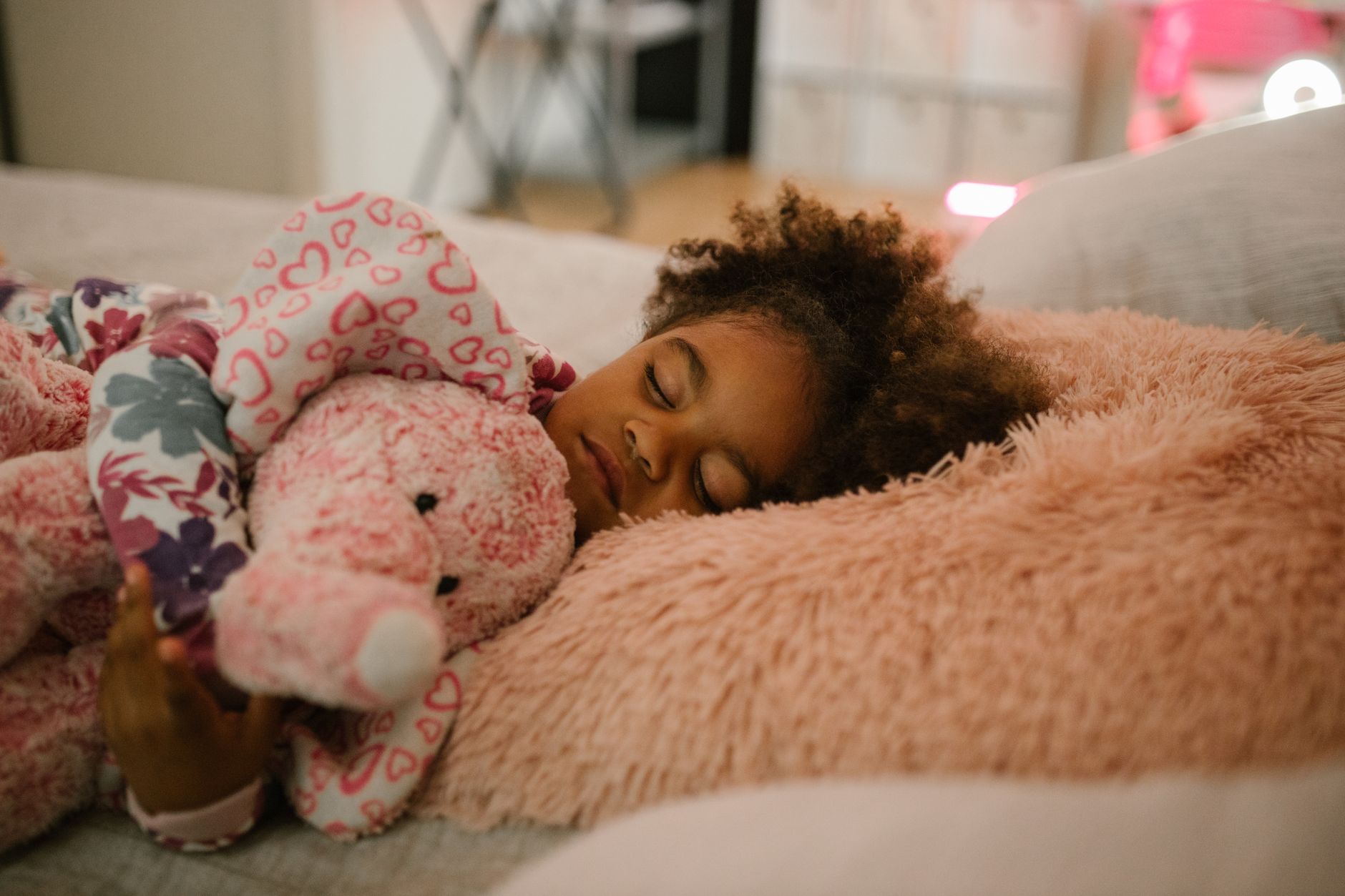 Illustration of Why child sleep importance is key for brain development