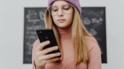 Why Gen Z Avoids Phone Calls: Communication Habits Explained