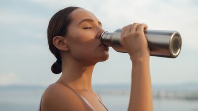Illustration of Why Gen Z Is Choosing Mindful Drinking Over Binges
