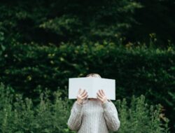 Why solitude happiness is the secret to a better life